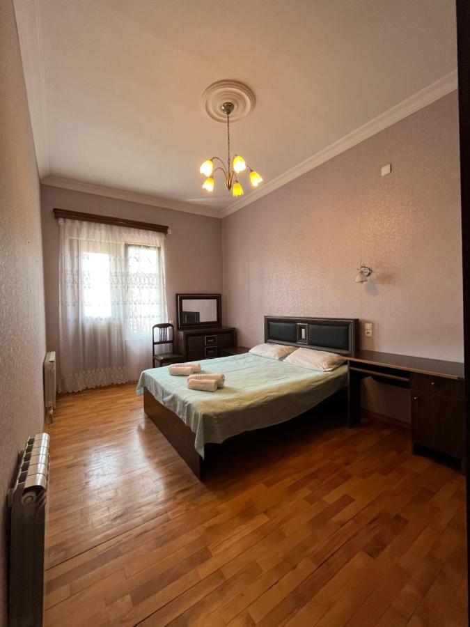 House On Ganja Street Hotel Kutaisi Exterior foto