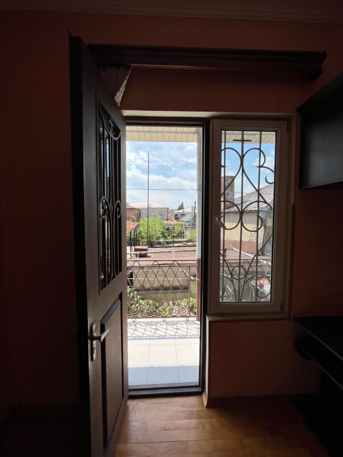 House On Ganja Street Hotel Kutaisi Exterior foto