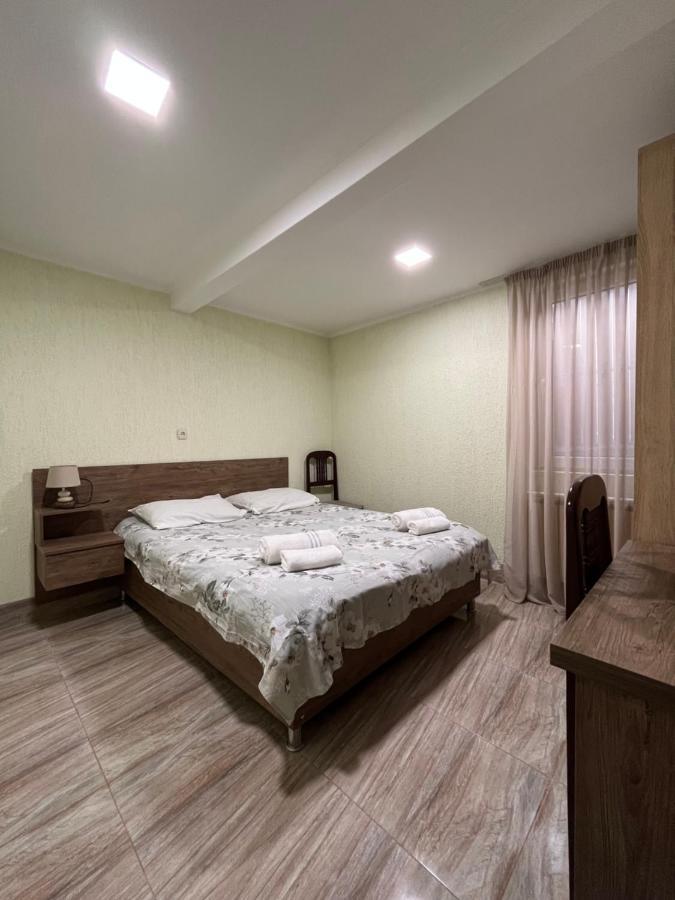 House On Ganja Street Hotel Kutaisi Exterior foto