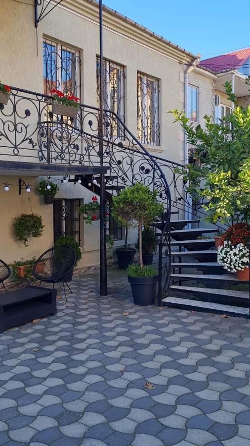 House On Ganja Street Hotel Kutaisi Exterior foto